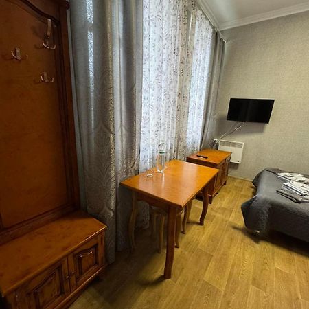 Арт-Готель "Династія" 빌라체르크바 외부 사진